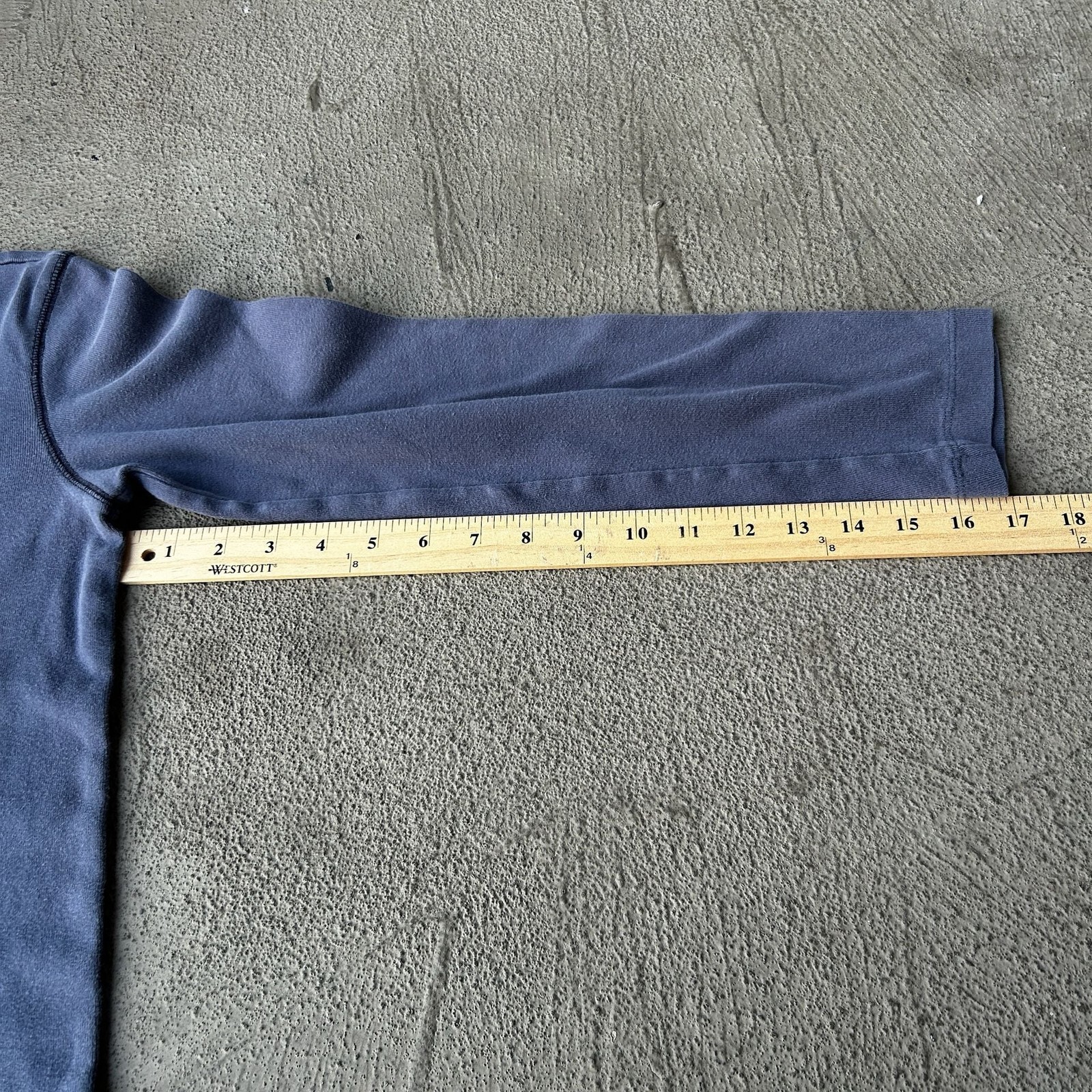 Abercrombie & Fitch Reliable Outdoor Goods Vintage Crewneck Long Sleeve Shirt