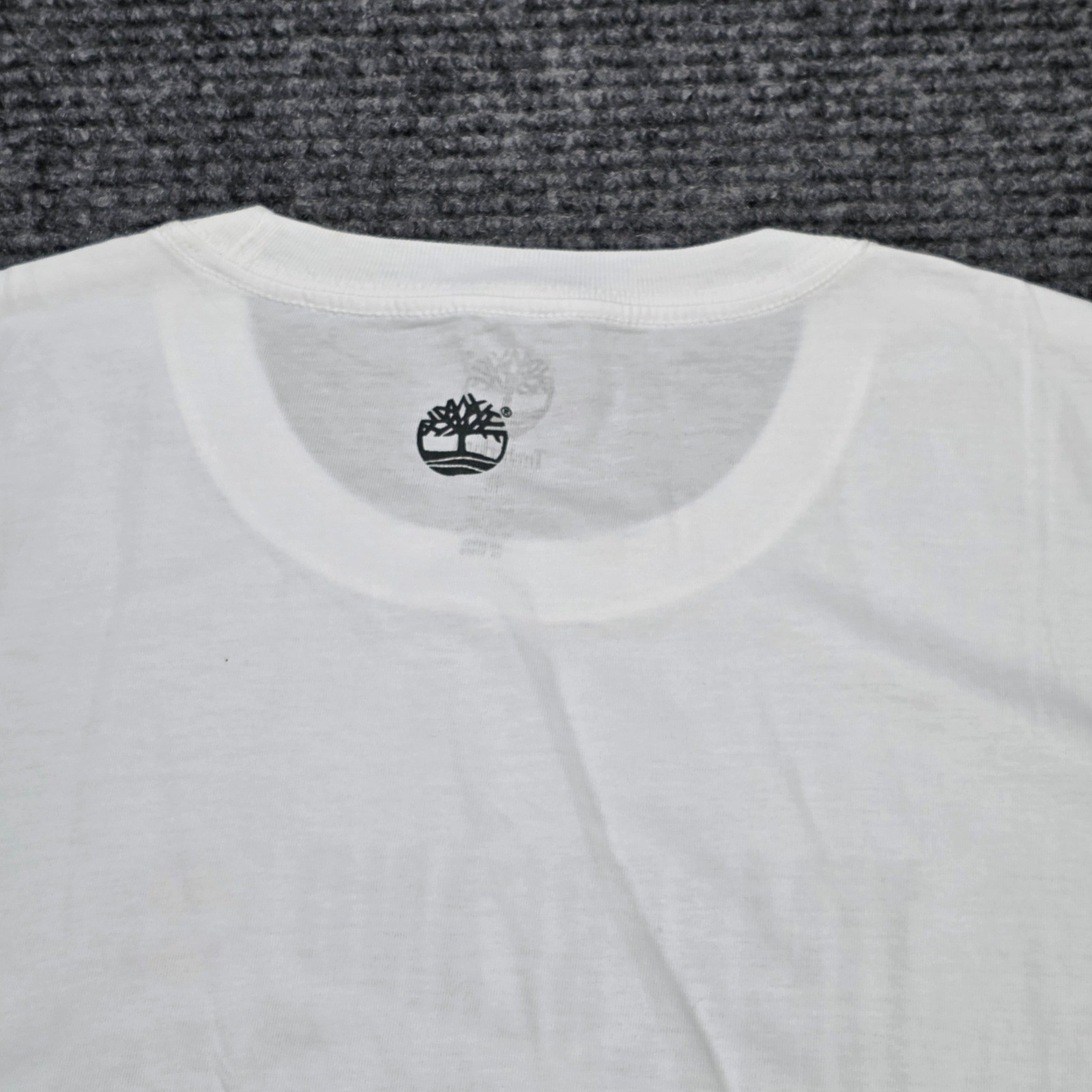 Timberland Graphic T-Shirt Men’s Size XL White Great Outdoors Logo Cotton NWT