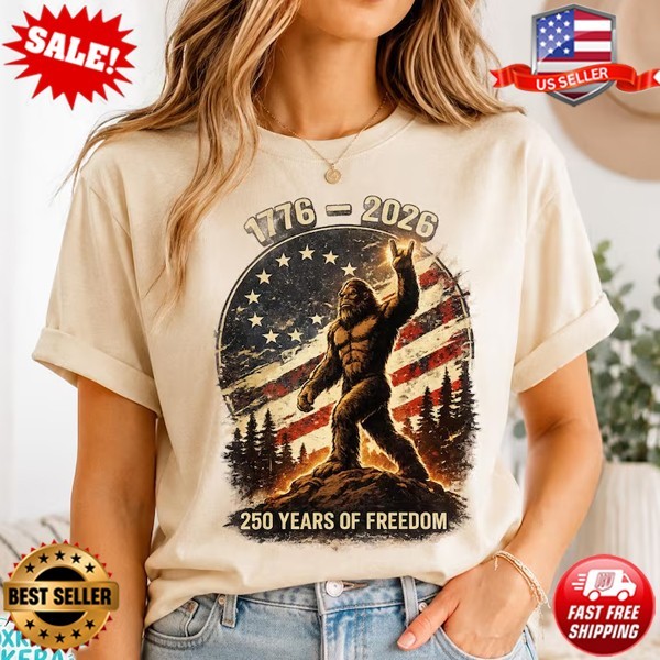 Bigfoot 250 Years Freedom Shirt, Patriotic USA Sasquatch 4th July T-Shirt S-5XL