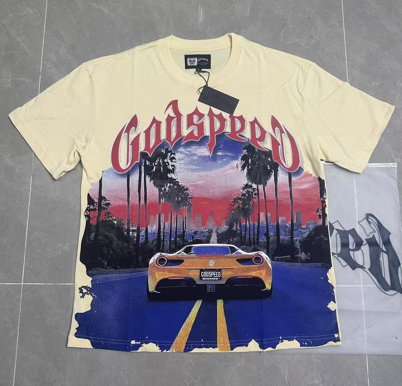 NEW Godspeed Seaside Yellow Racing Print Logo tee men’s Short sleeved T-shirt