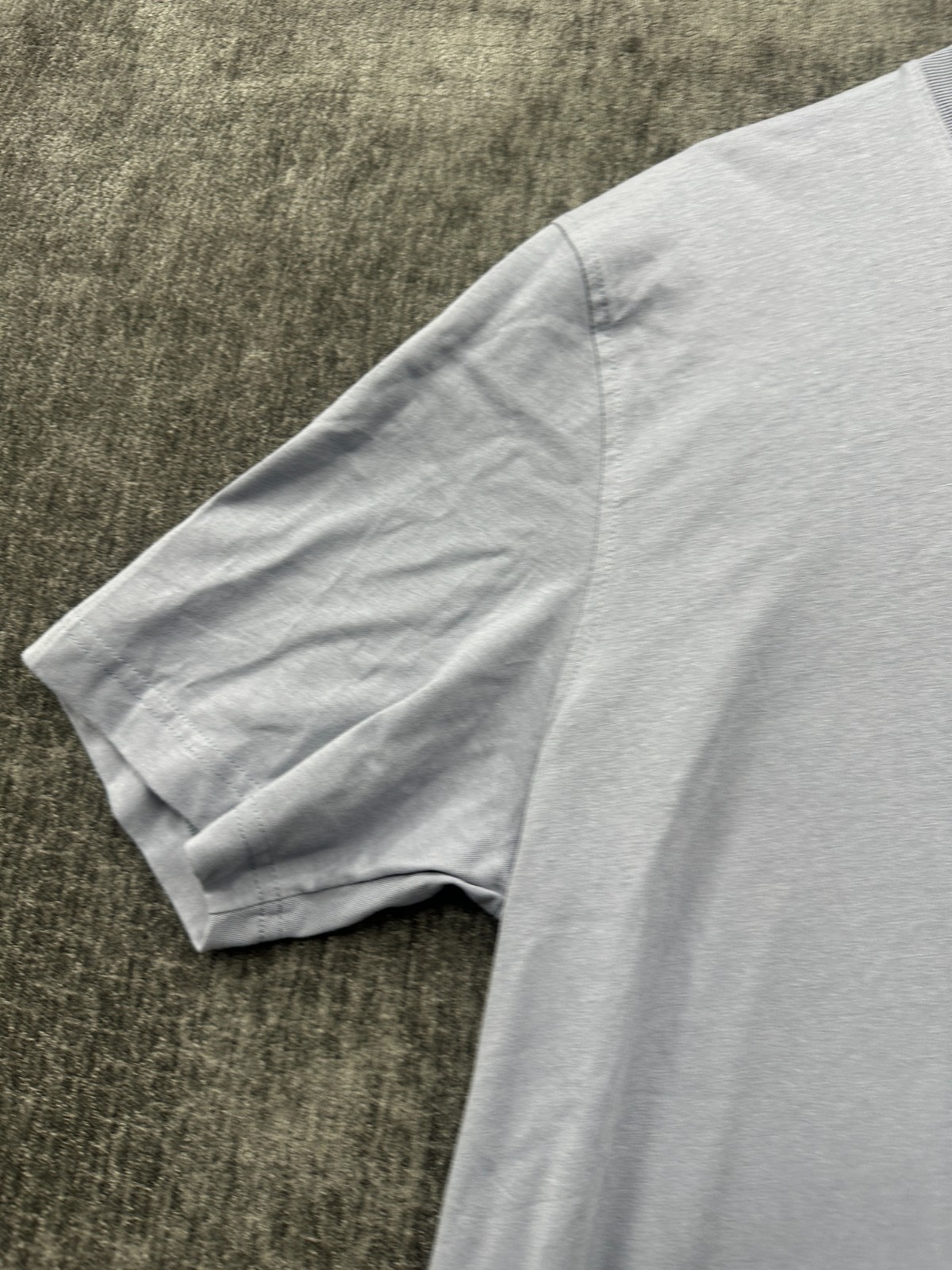 Greg Norman T Shirt Mens Large Gray Side Slit Cotton Crewneck Shark Logo Casual