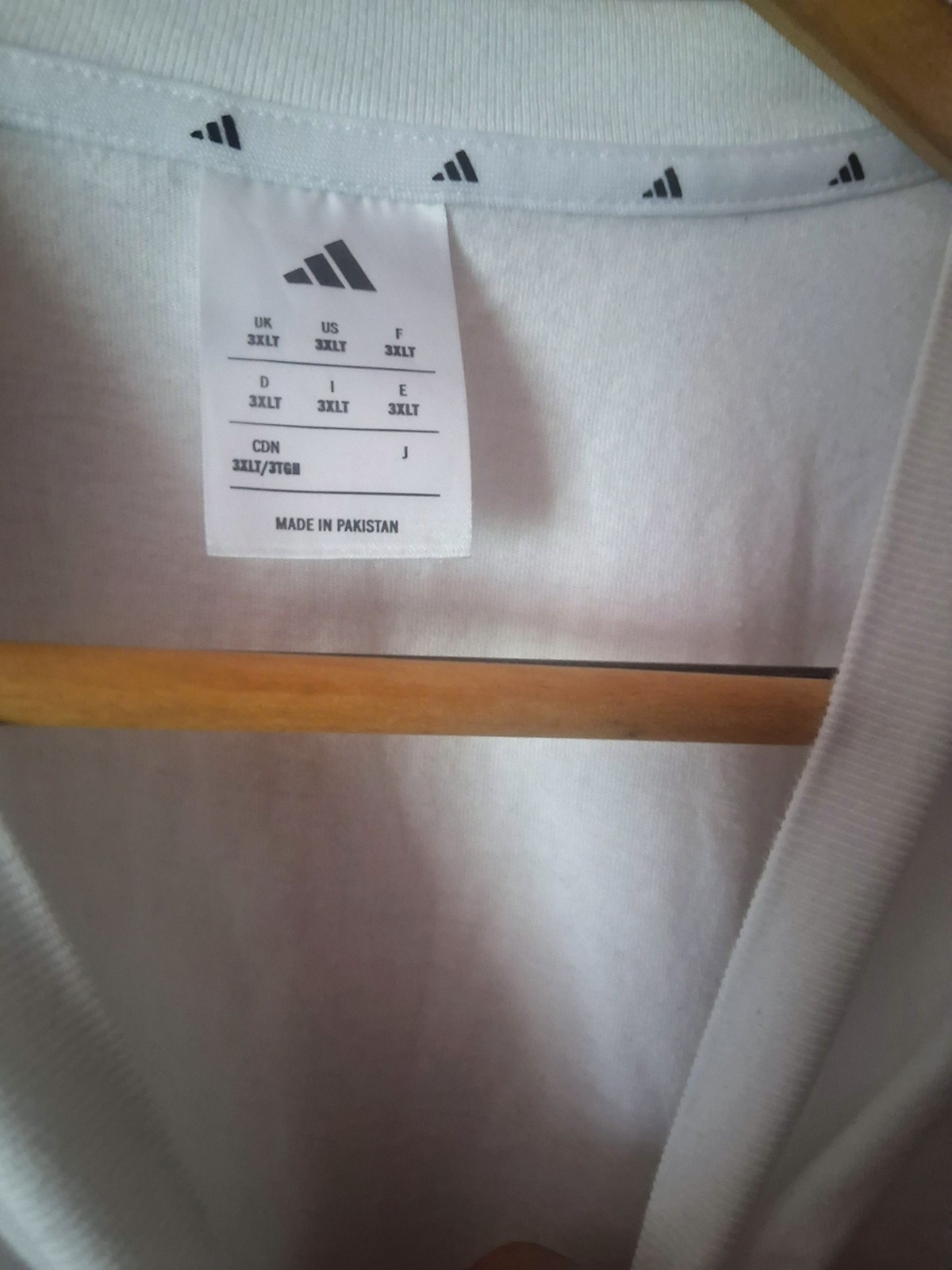 adidas Men’s Big & Tall White Solid Crew Neck Logo T-Shirt Short Sleeve 3XLT