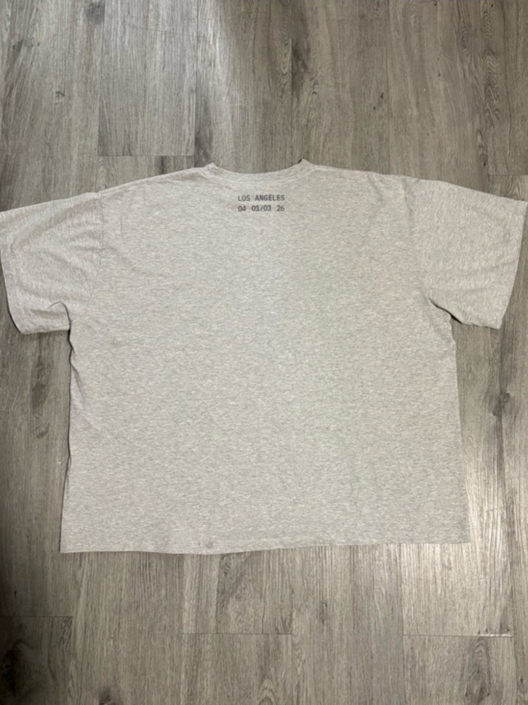 Ye Live In California Tour Merch TS-07 GRAY T-Shirt Size 3 (large)