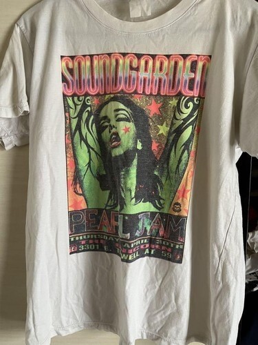 Soundgarden Band 90s Retro Style Unisex White T shirt Men Women S-5XL