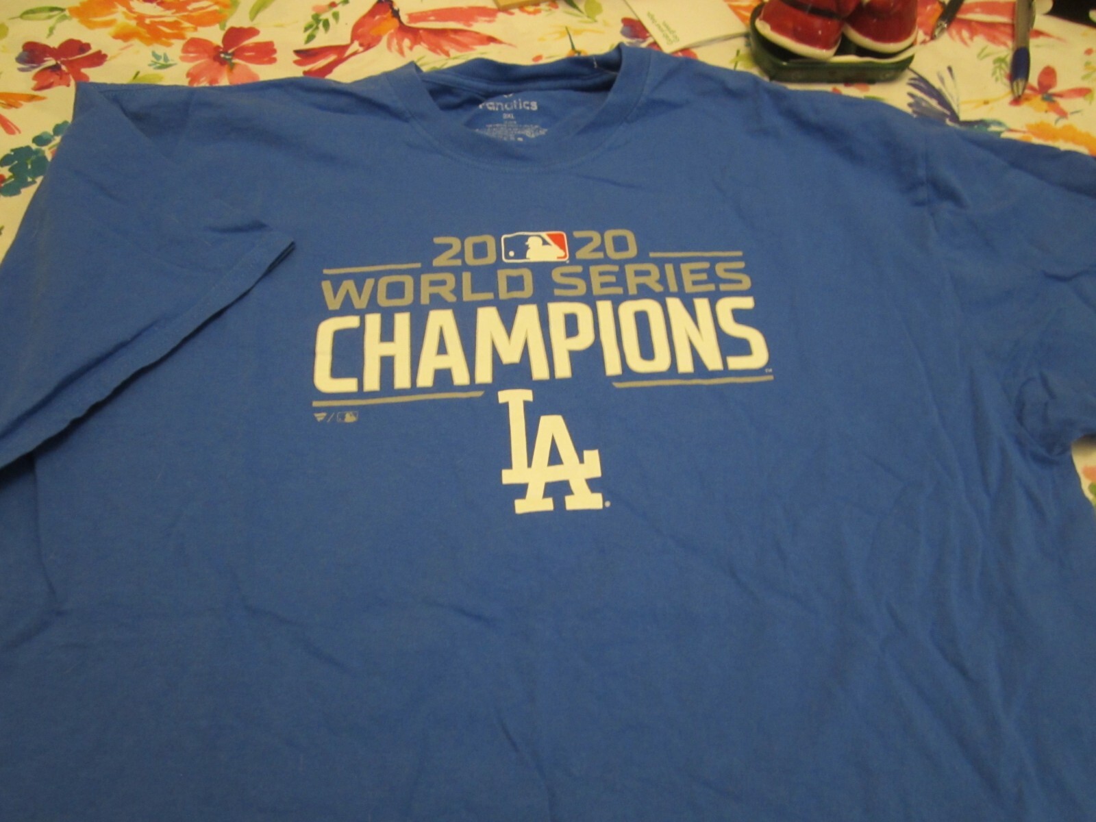 Los Angeles Dodgers T-Shirt – Blue – 2XL – World Series Champs