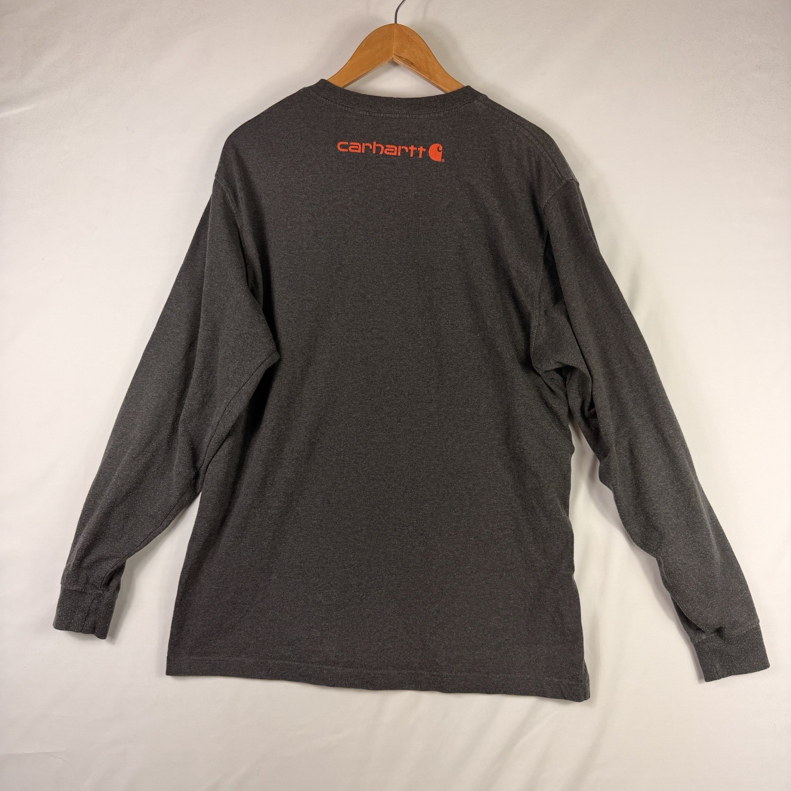 Carhartt T-Shirt Men’s Medium Original Fit Gray Pocket Long Sleeve K231