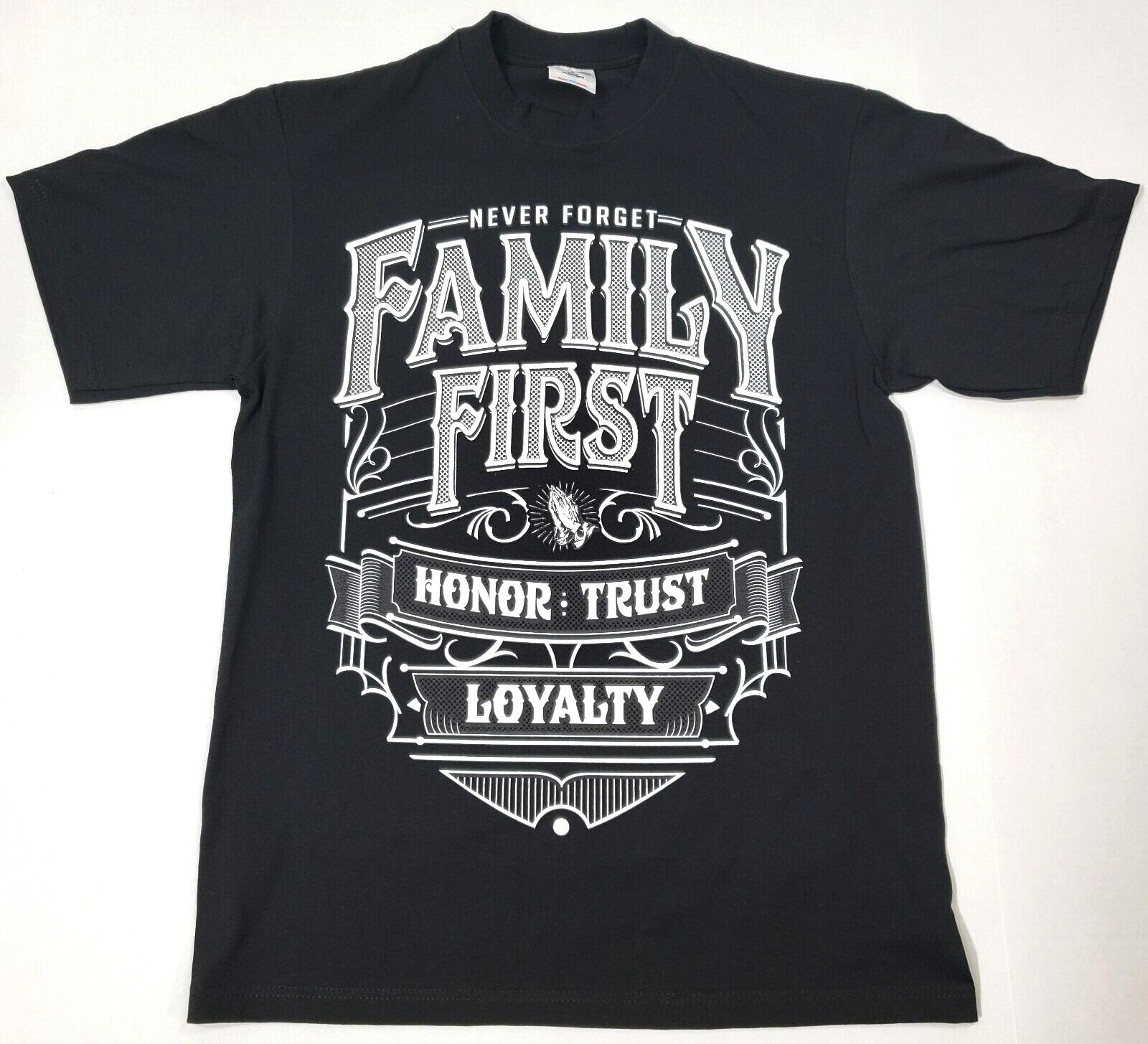 FAMILY FIRST T-shirt Urban Streetwear Hustle Men’s 100% Cotton Tee Black New