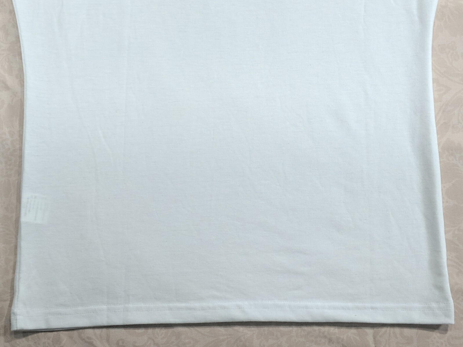 COOFANDY Men’s T-Shirt size S White Dri-Fit Comfort Fabric NWT