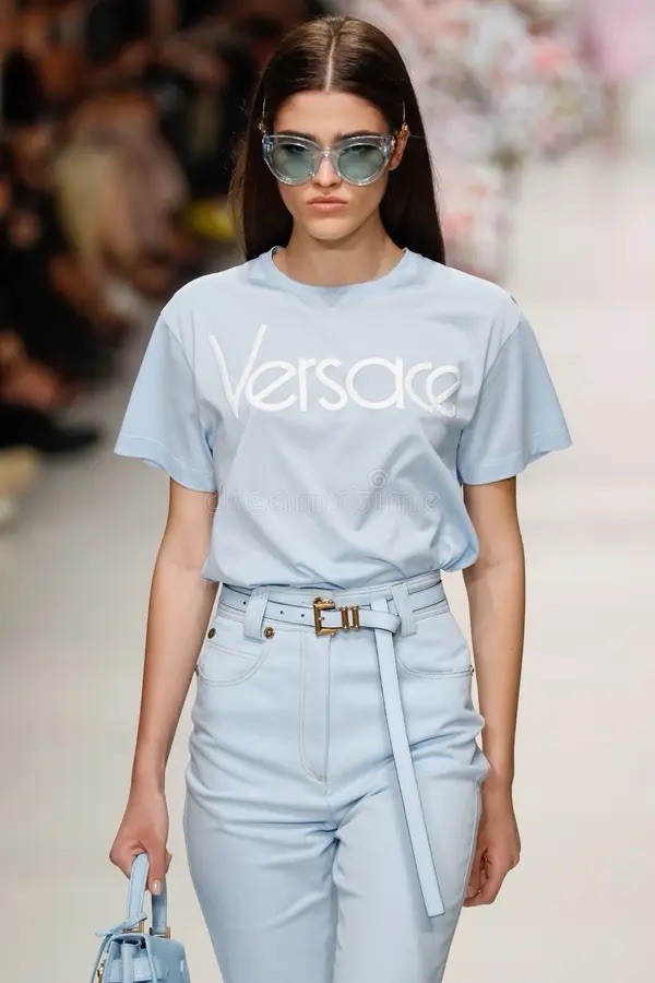 VERSACE NWT 90’s Tribute Runway Blue Logo Tee Shirt Medium Collectible Designer