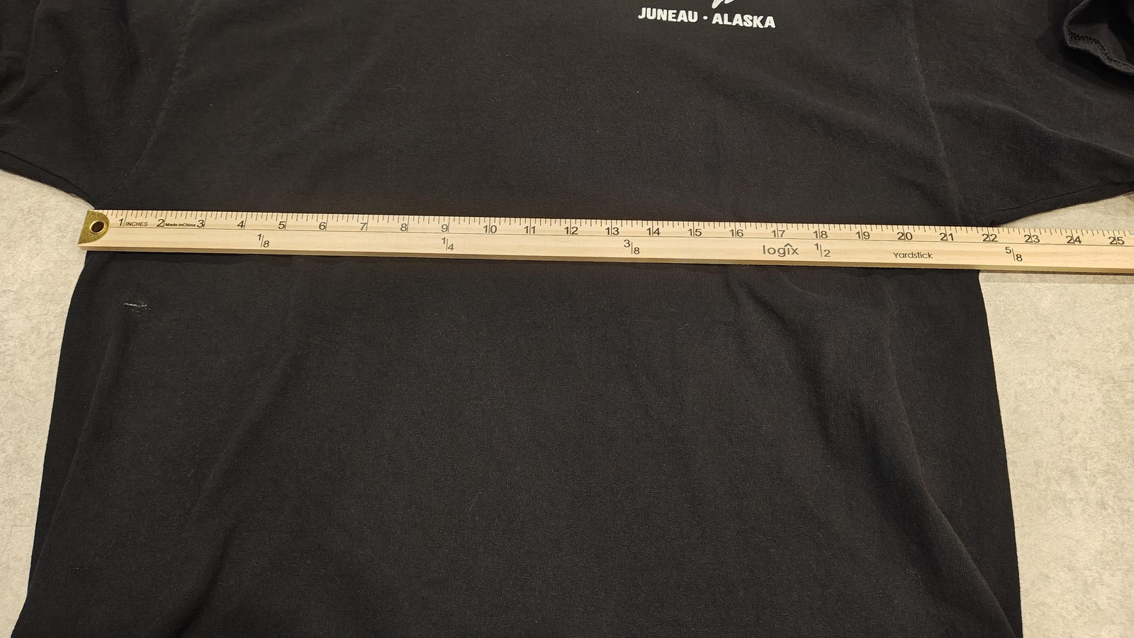 Juneau Alaska Whale Watching Adventure Hanes Shirt Mens XL Black Graphic Tee