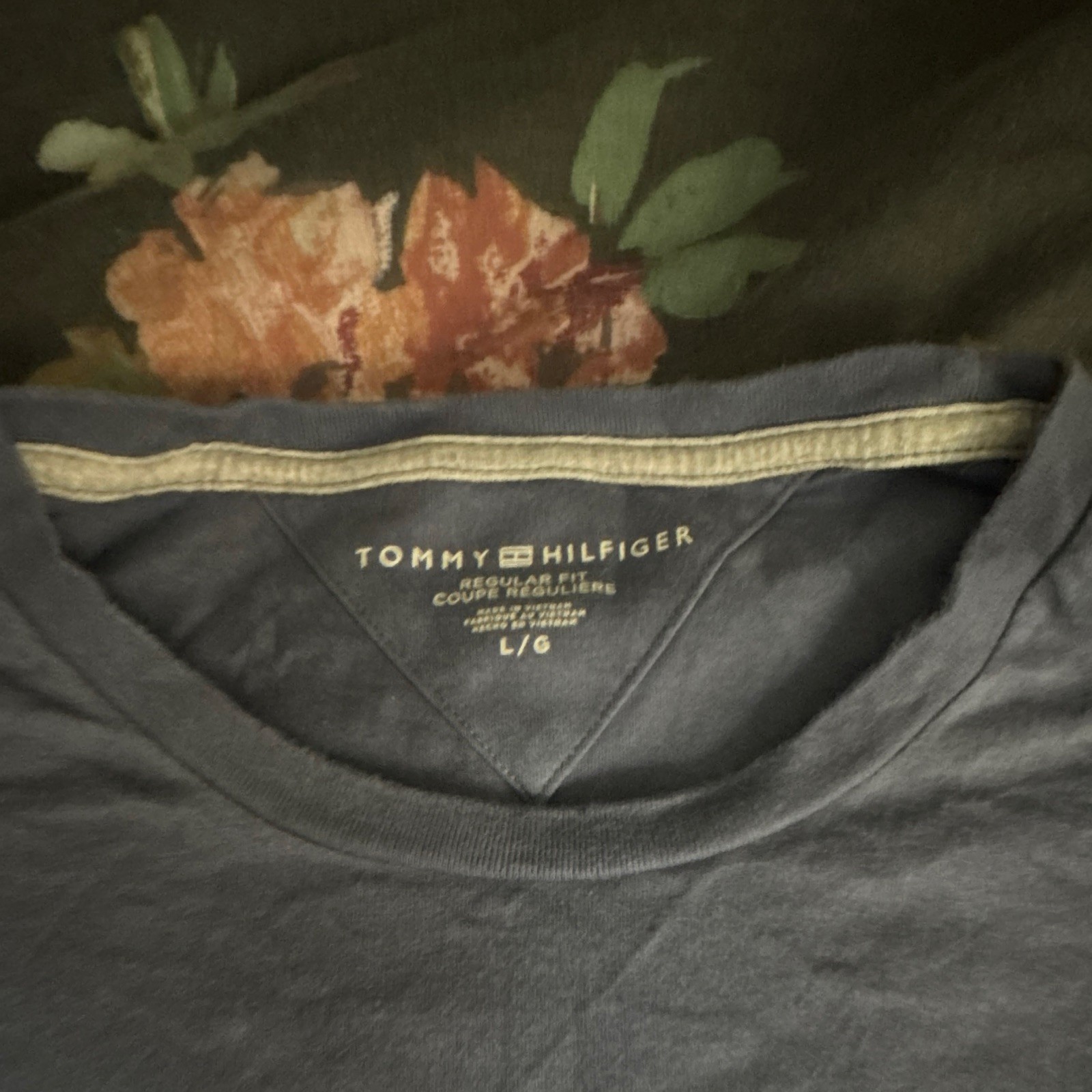 Tommy Hilfiger Men’s Blue Logo Graphic Crew Neck T-Shirt Short Sleeve L