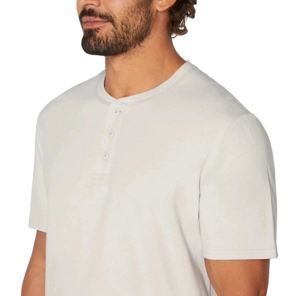 GAP Men’s Short Sleeve Henley Tee