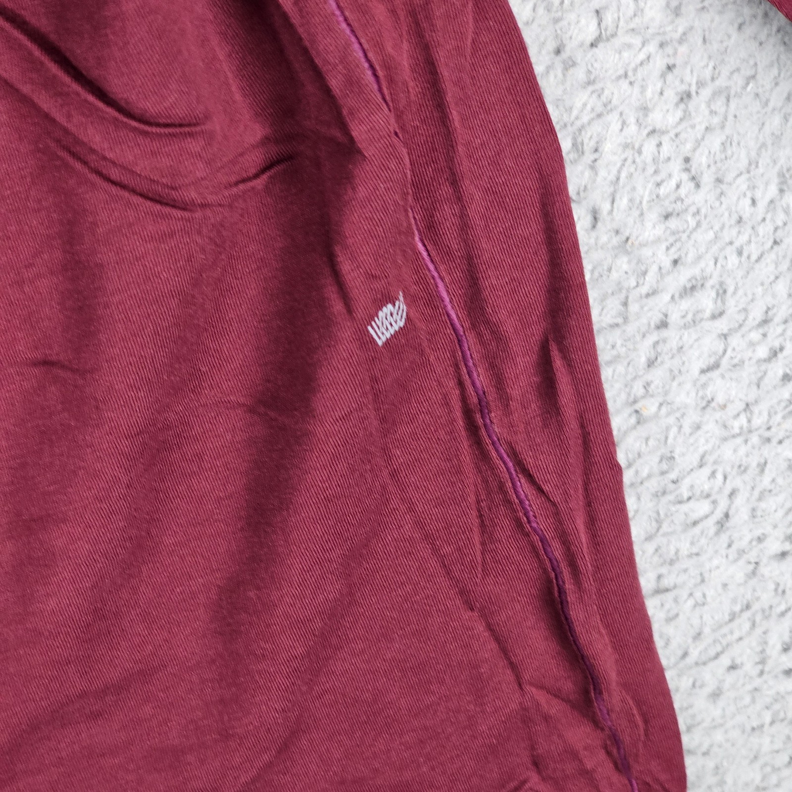 Mack Weldon Tee Shirt Mens XL Maroon Pima Cotton Long Sleeve Round Neck Pullover