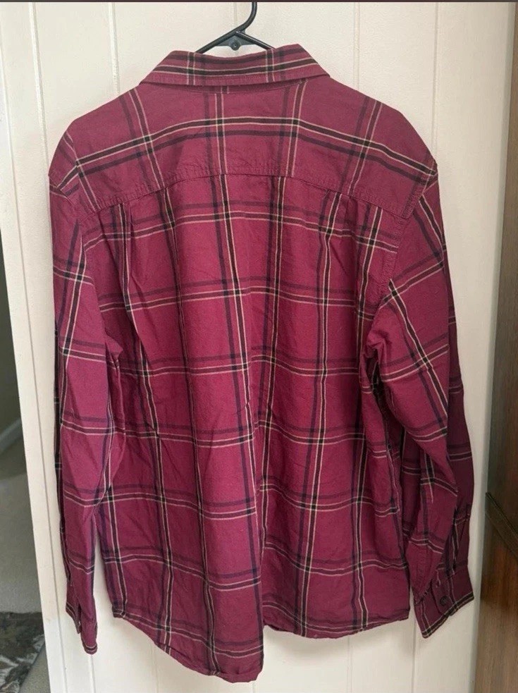 Carhartt Men’s Large Plaid Button-up Shirt Loose Fit Brand New