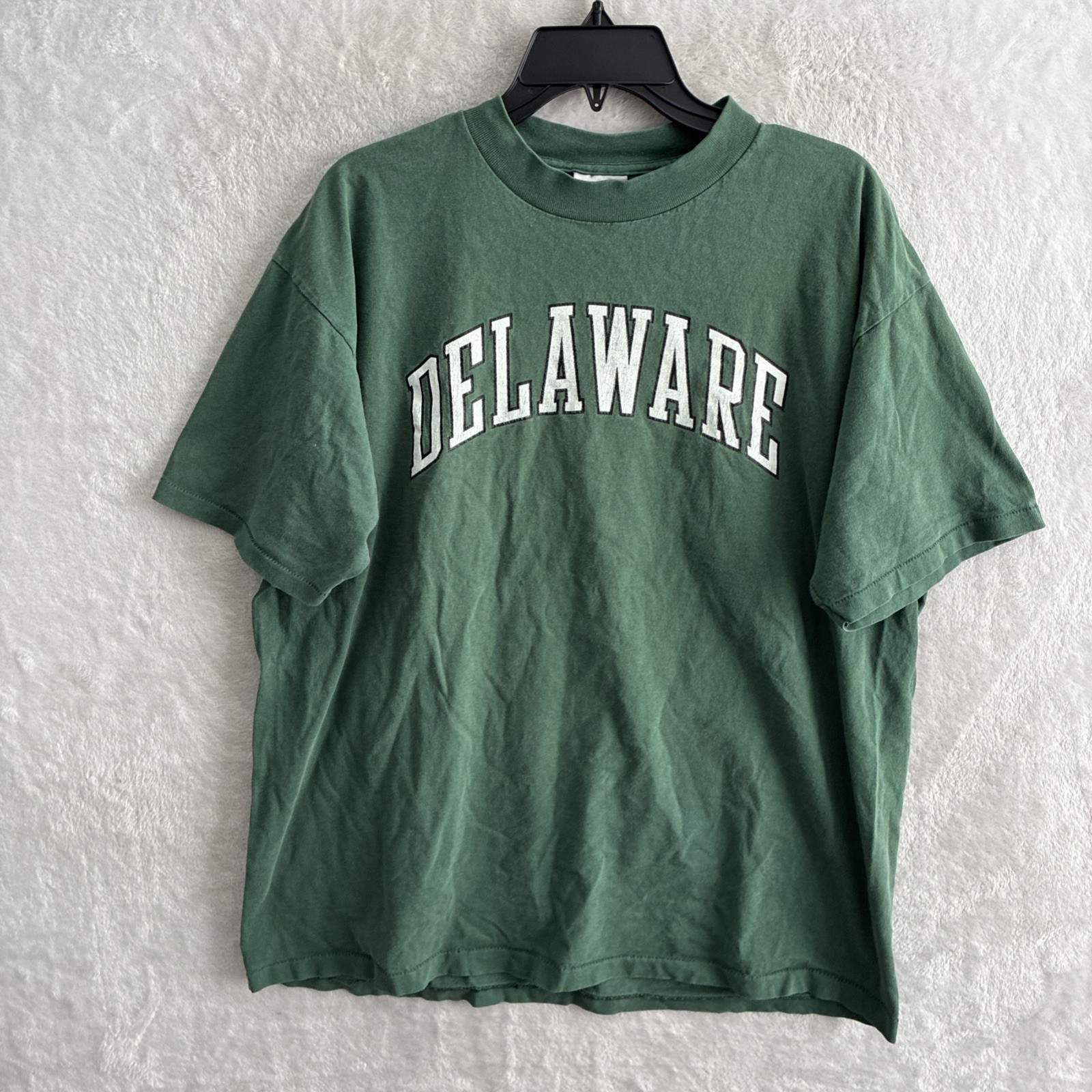 Oneita Mens T Shirt Green Delaware Graphic XL Cotton Vintage 90s Crew Neck