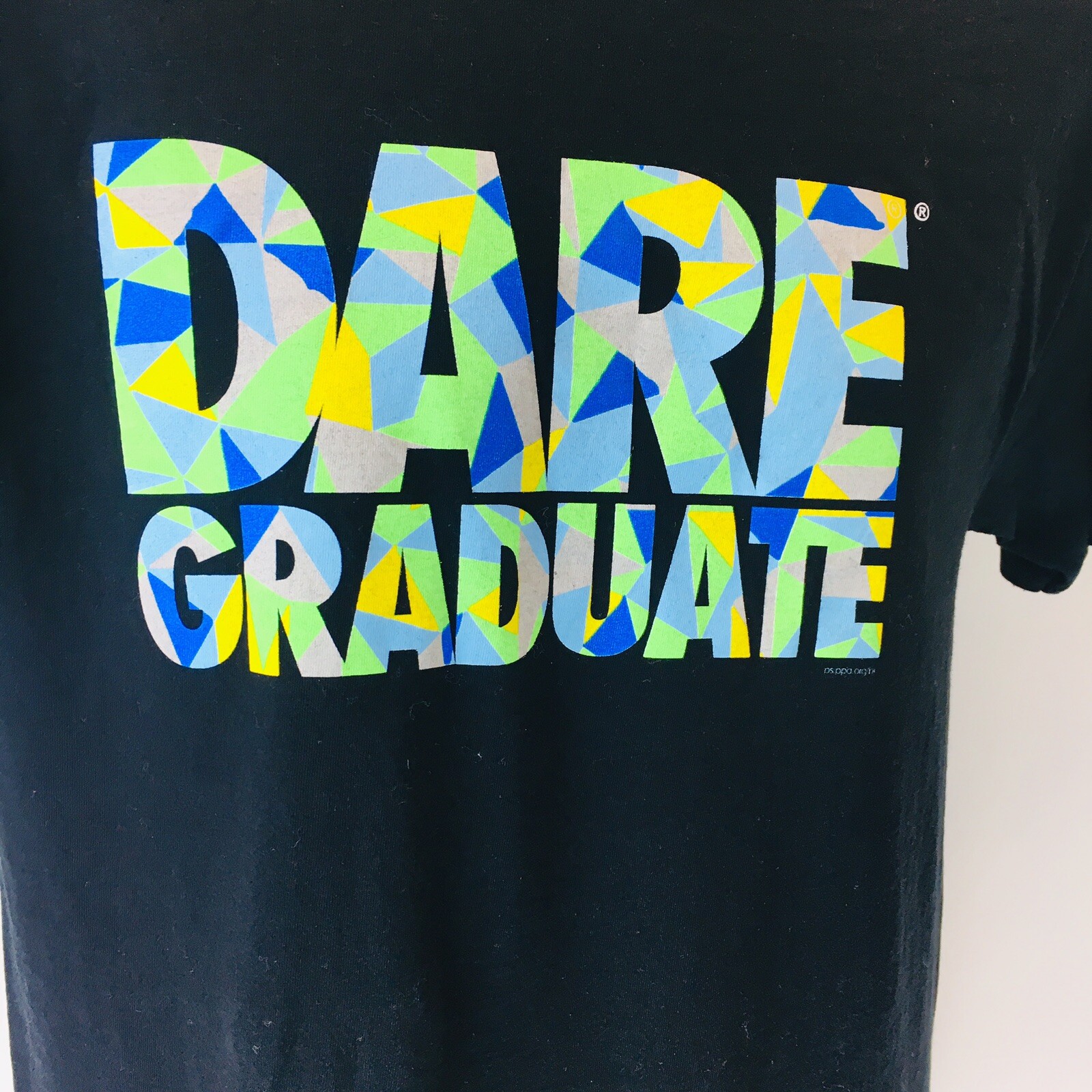 Mens M DARE Graduate Neon Digital Classic Print Tee T Shirt Fruit Of The Loom