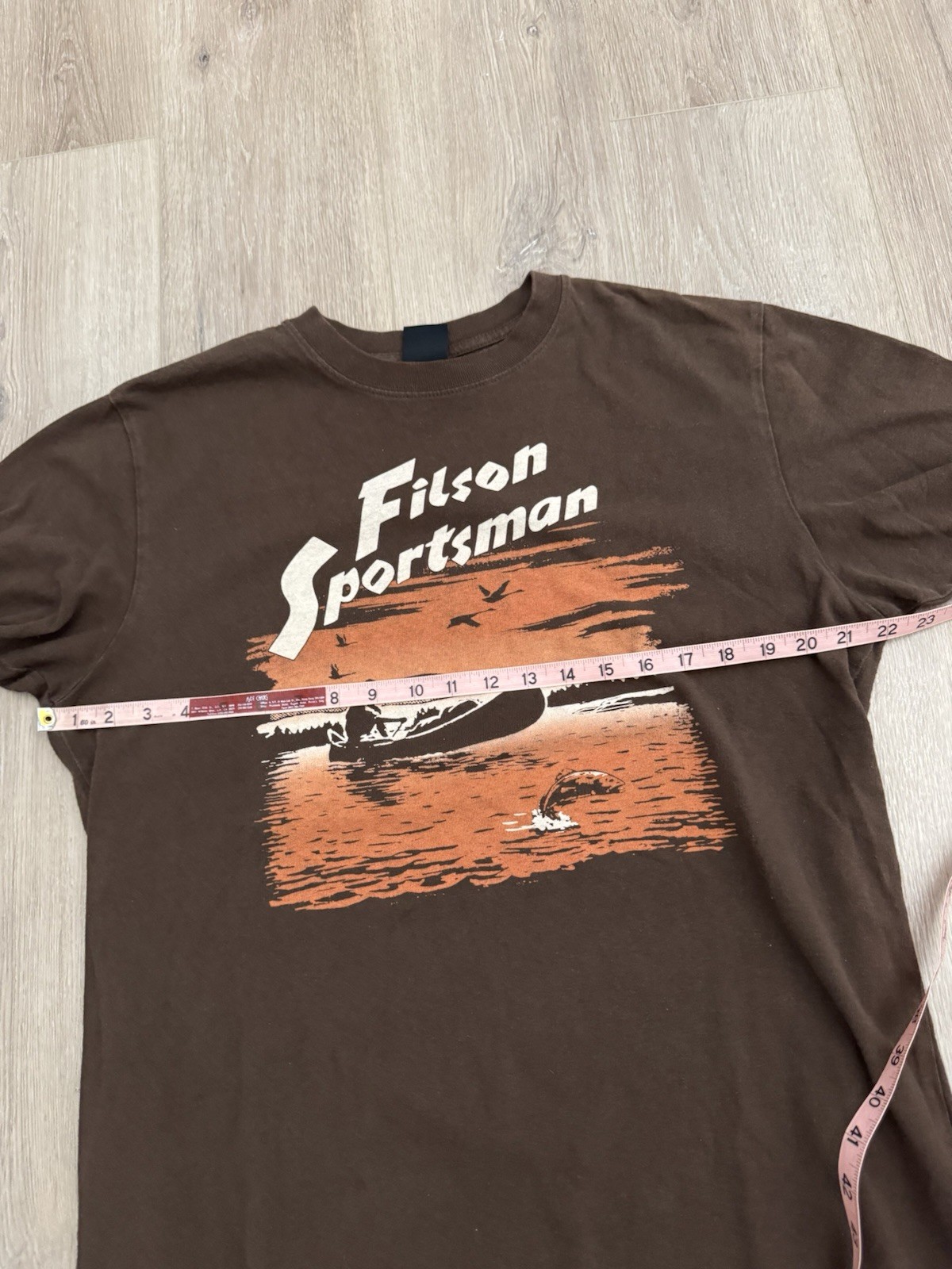 Filson Pioneer Sportsman Tee M Coffee Brown Canoe Fishing Graphic Shirt USA