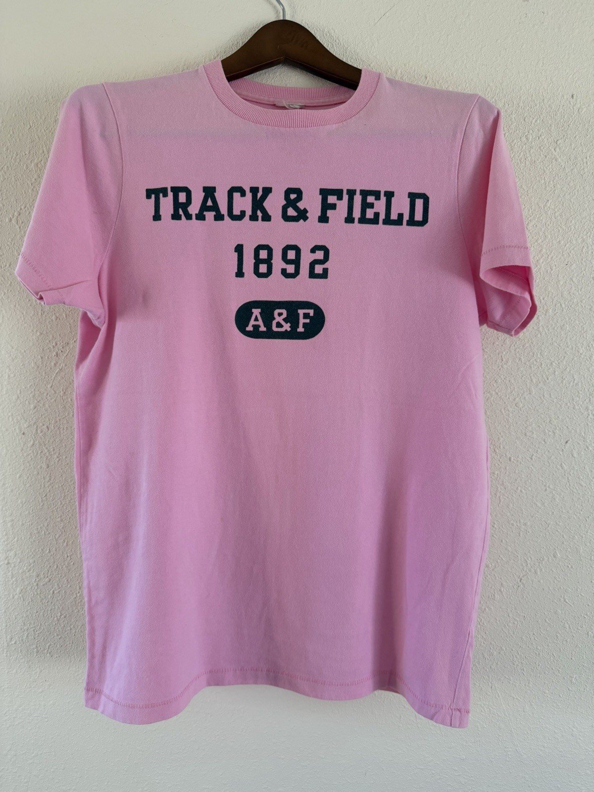 Abercrombie & Fitch Men’s Pre- Owned T-shirt Size M