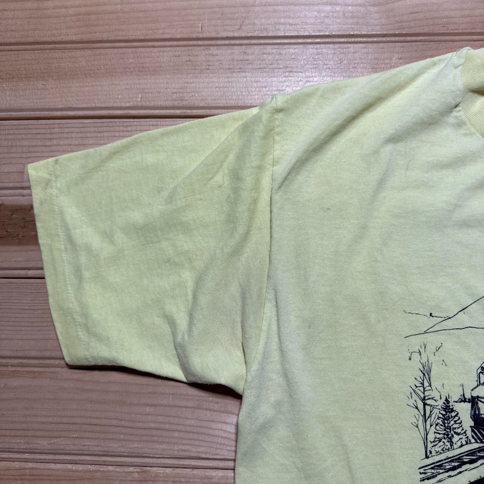 Vintage 80s Hanes Susquehanna Railroad Train Bridge Graphic T-Shirt USA – Large
