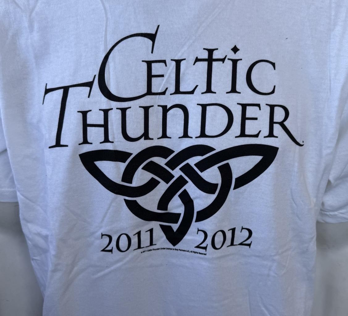 Anvil Men’s Celtic Thunder Local Crew 2011-2012 Tour White Shirt Size Large