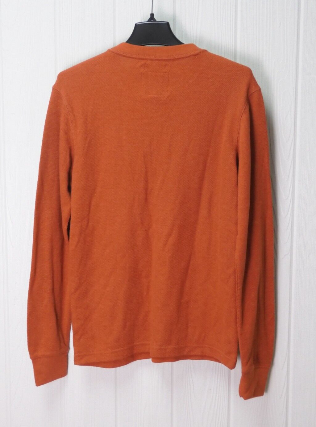 St. John’s Bay Orange Textured Long Sleeve Henley Shirt Sz Small