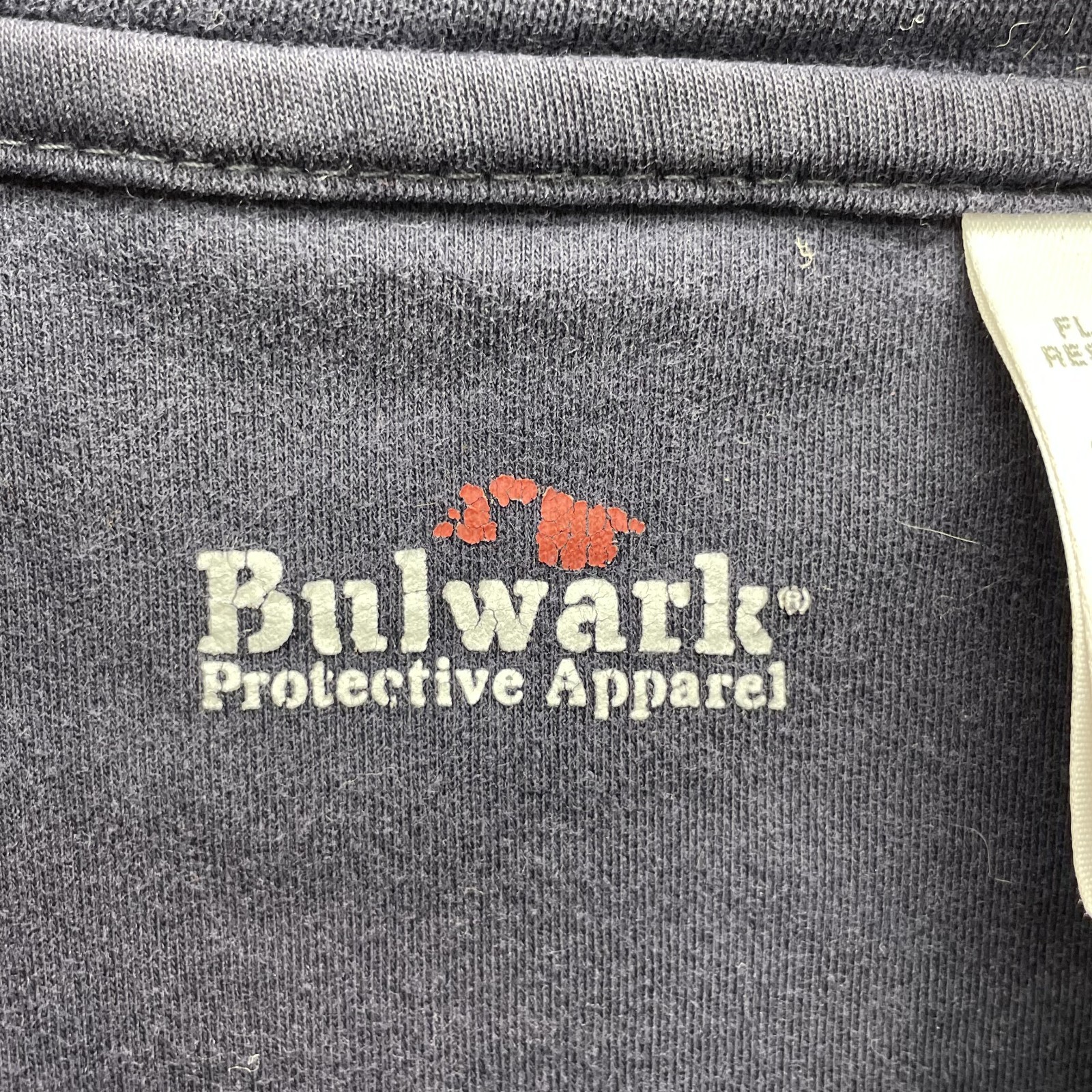 Bulwark FR Henley T-Shirt Medium Workwear Protective Safety Flame Fire Resistant