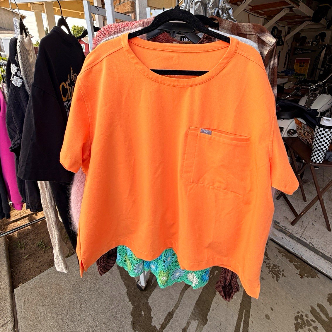 Figs 2XL Orange Cotton Pocket Logo Tee Short Sleeve Crew Neck