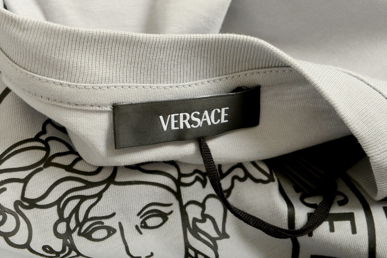 Versace Men’s Gray Logo Print Crewneck Short Sleeve T-Shirt US 2XL IT 56