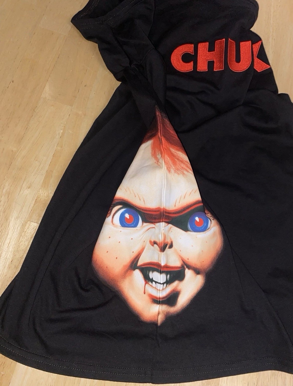 Chucky Child’s Play T-Shirt Medium 19×28 Embroidered Logo New With Tags Horror