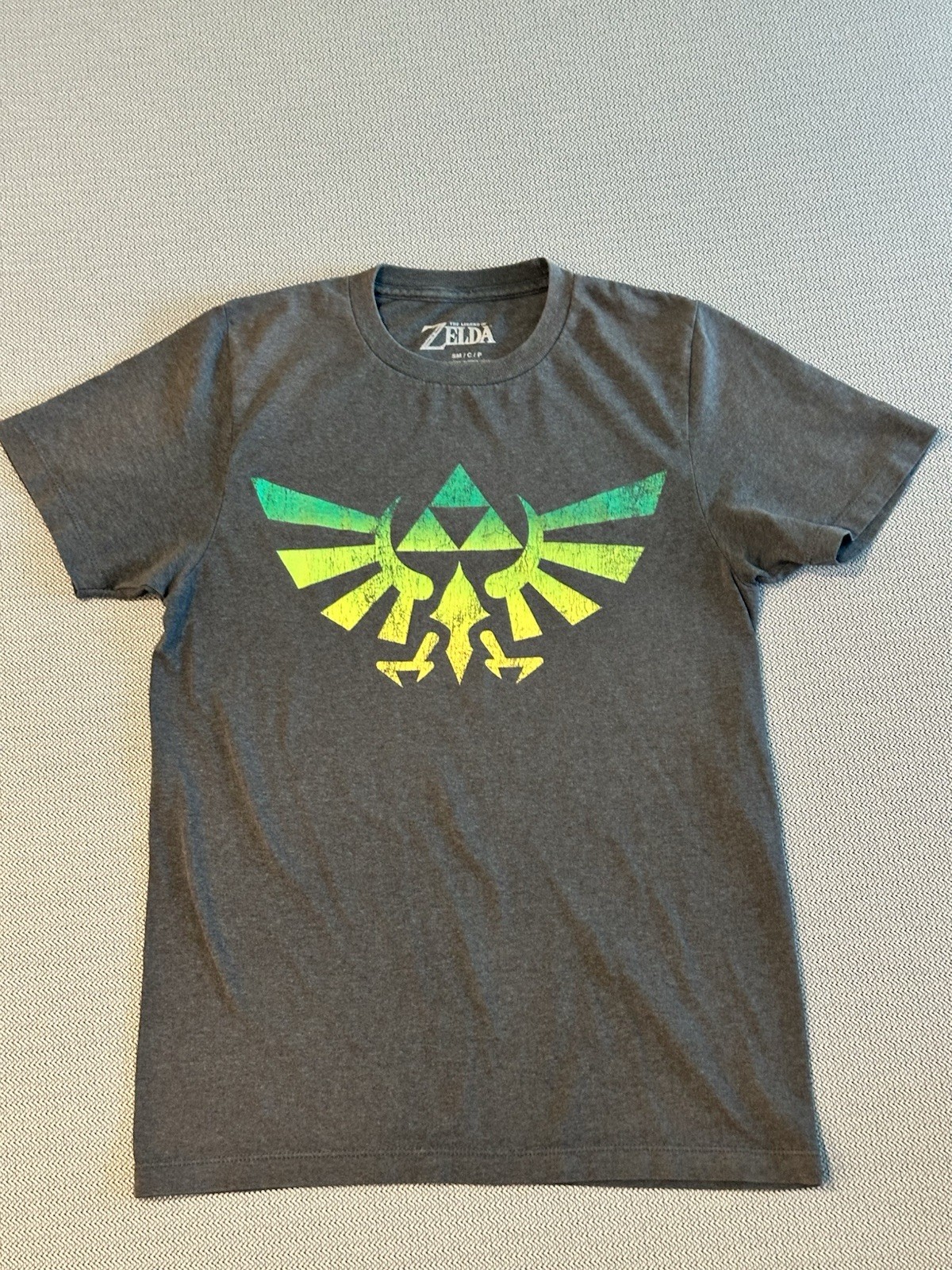 The Legend of Zelda Hylian Crest Graphic T-Shirt Charcoal Gray Nintendo Size S