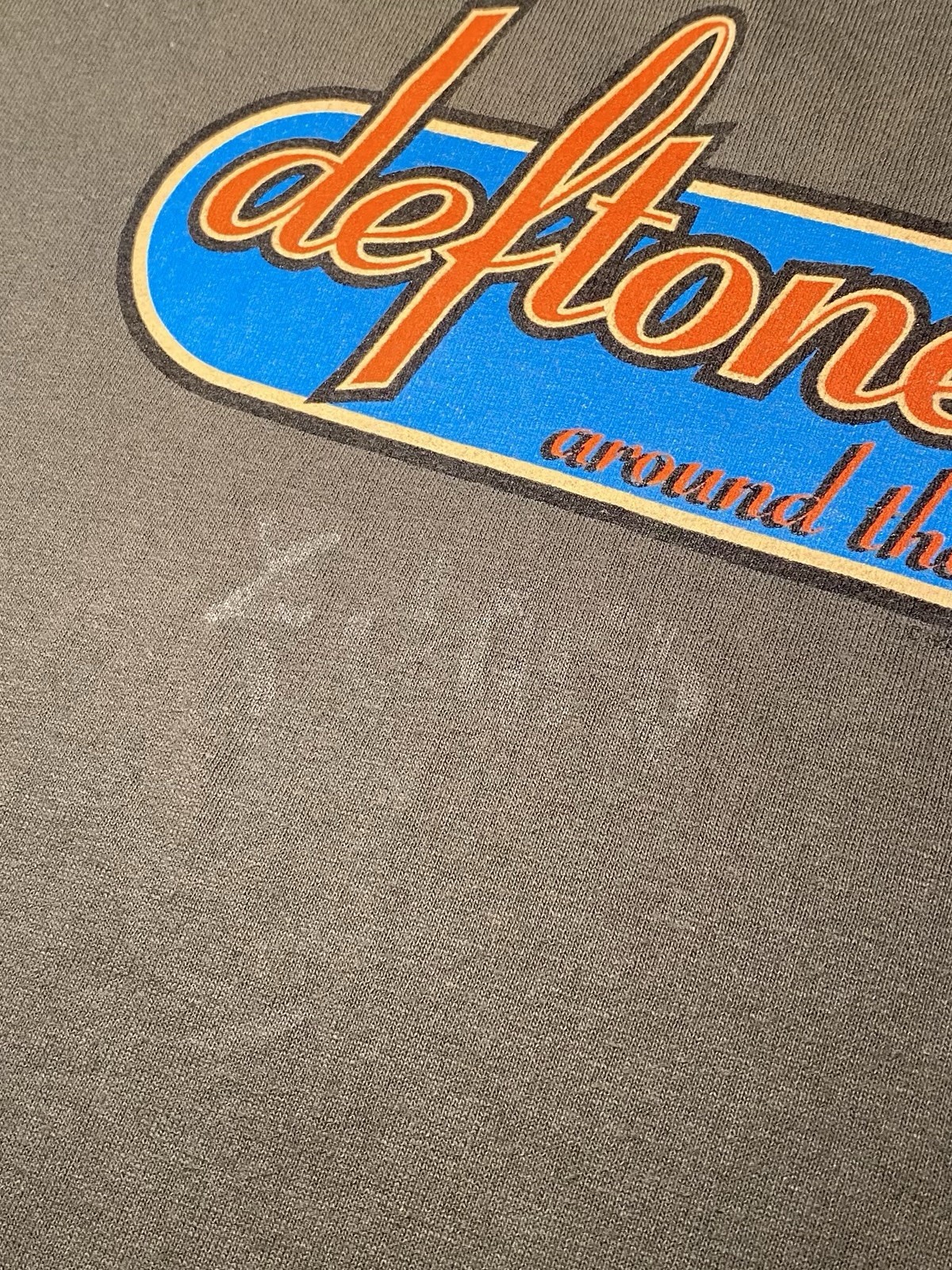 Vintage 1990’s GIANT Deftones Around the Fur Concert T-Shirt Size XL SIGNED