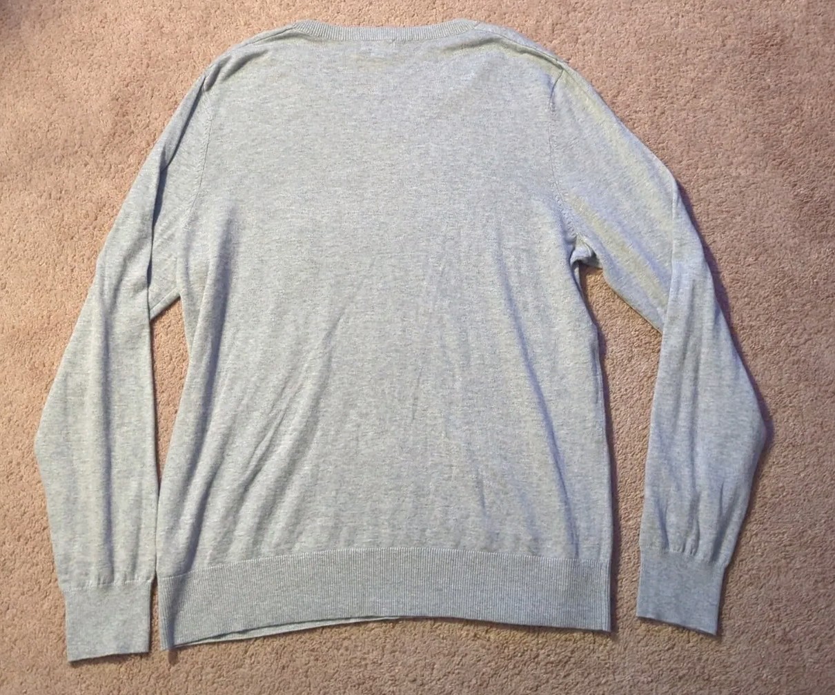 Merona Large Long Sleeve Gray V-Neck Blended Cotton Nylon Wool Shirt