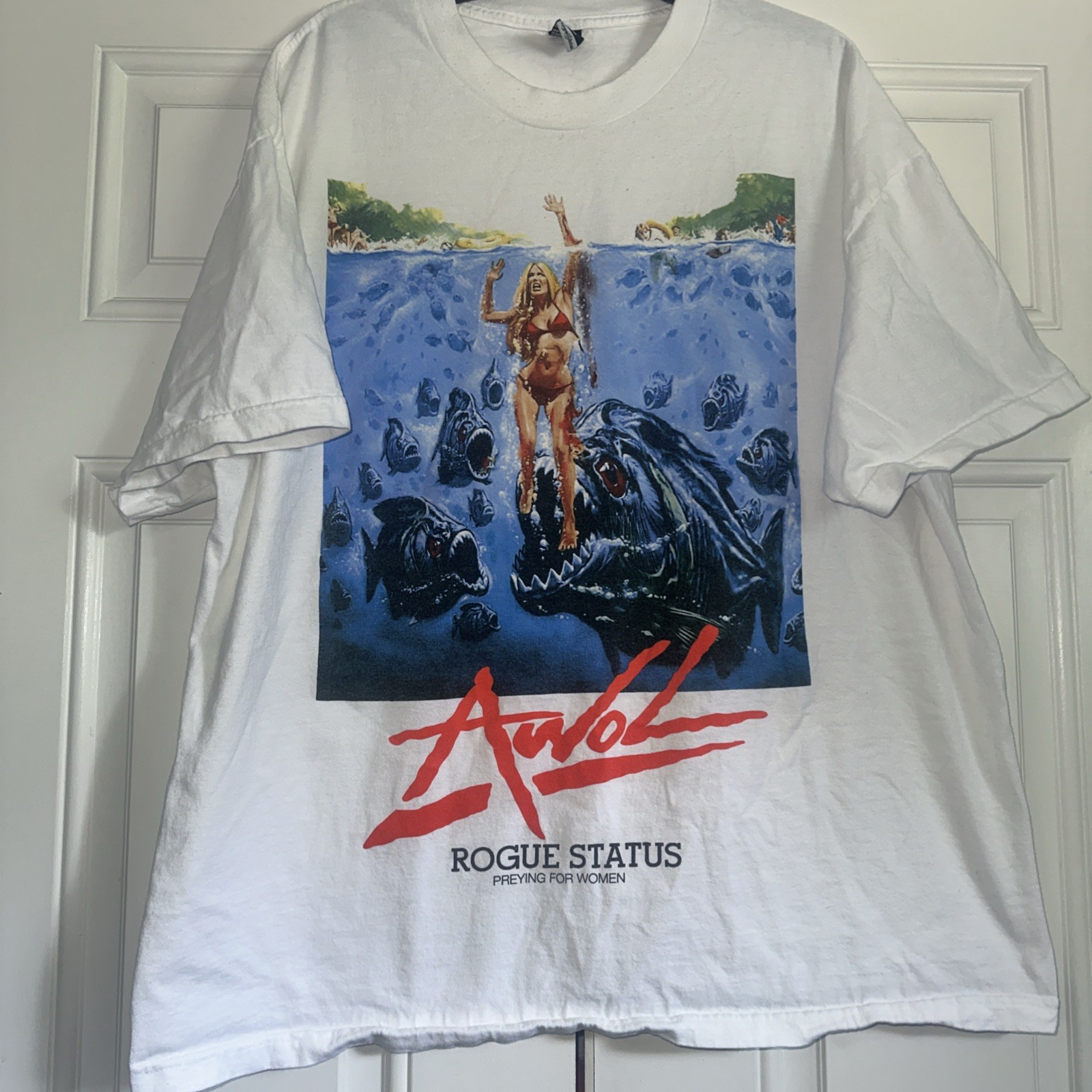 VINTAGE Y2K ROGUE STATUS Piranha Preying For Women AWOL GRUNGE T SHIRT 2XL EUC