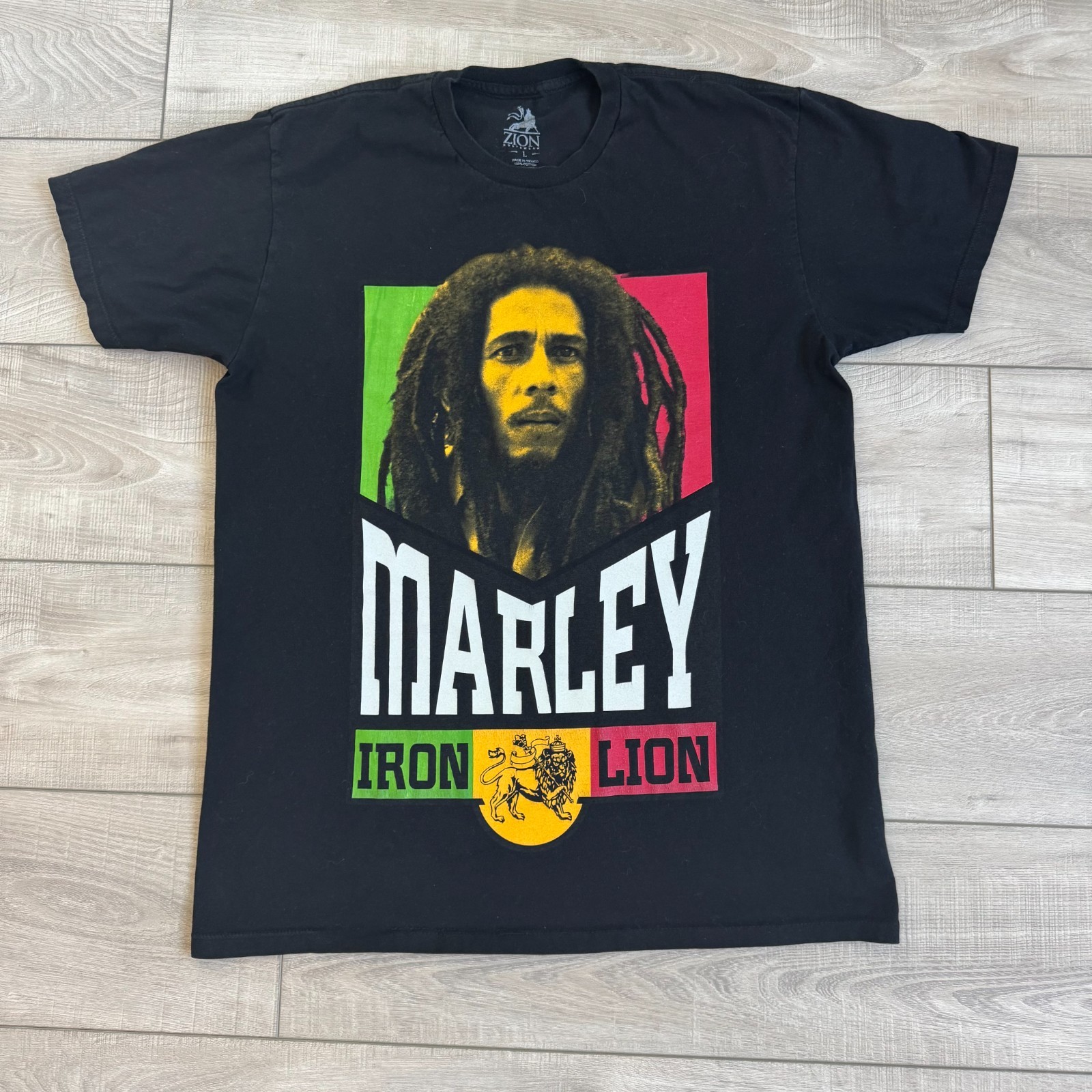 Zion Rootswear Bob Marley Iron Lion Tri-Color , 100% Cotton, T-Shirt, sz Large