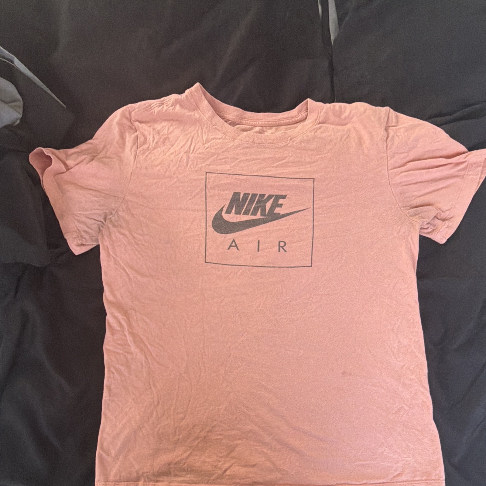 Nike Air Men’s Pink Graphic Print Logo Crew Neck Short Sleeve T-Shirt M
