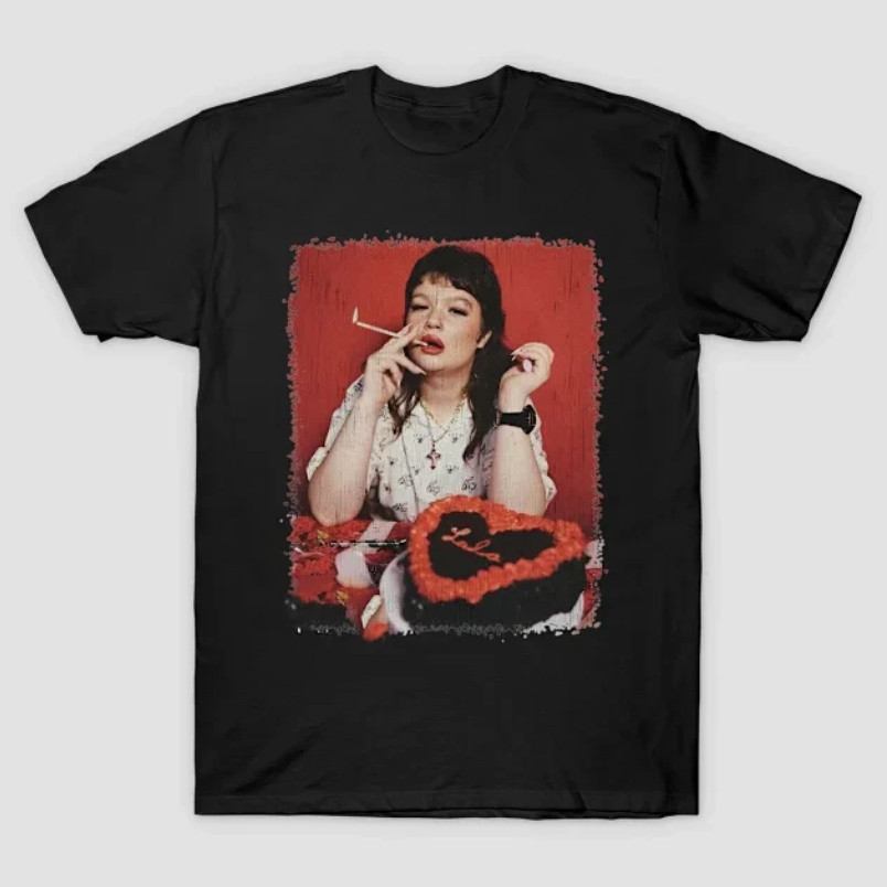 New lola young – Lola Young one side S-234XL New shirt