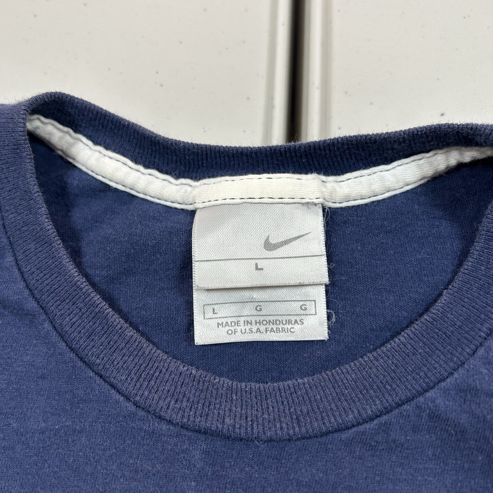 Vintage y2k Nike Mini Swoosh Embroidered Graphic Shirt Men’s Size Large Blue