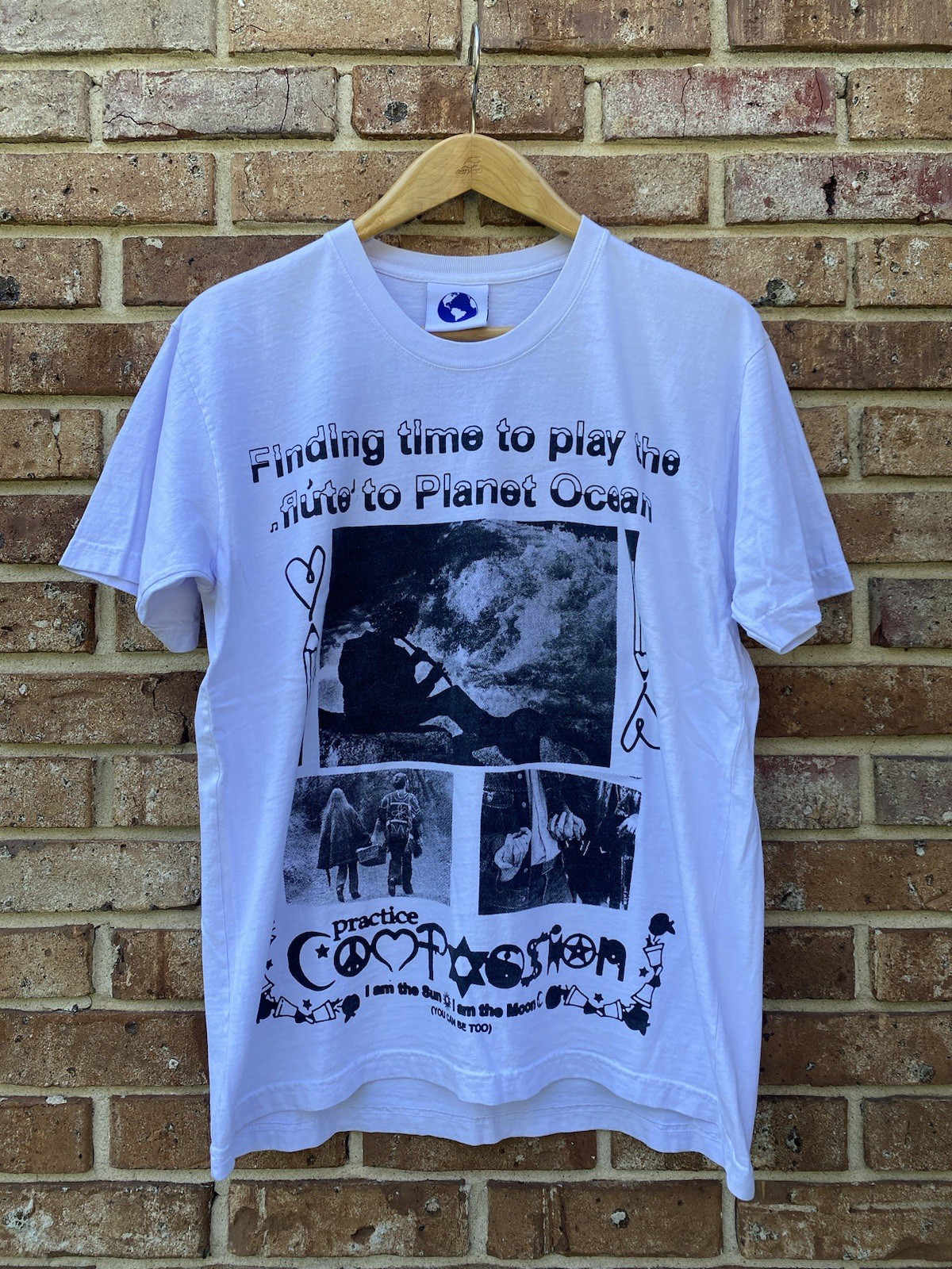 Vintage Online Ceramics Planet Ocean T-shirt Size Medium AOP