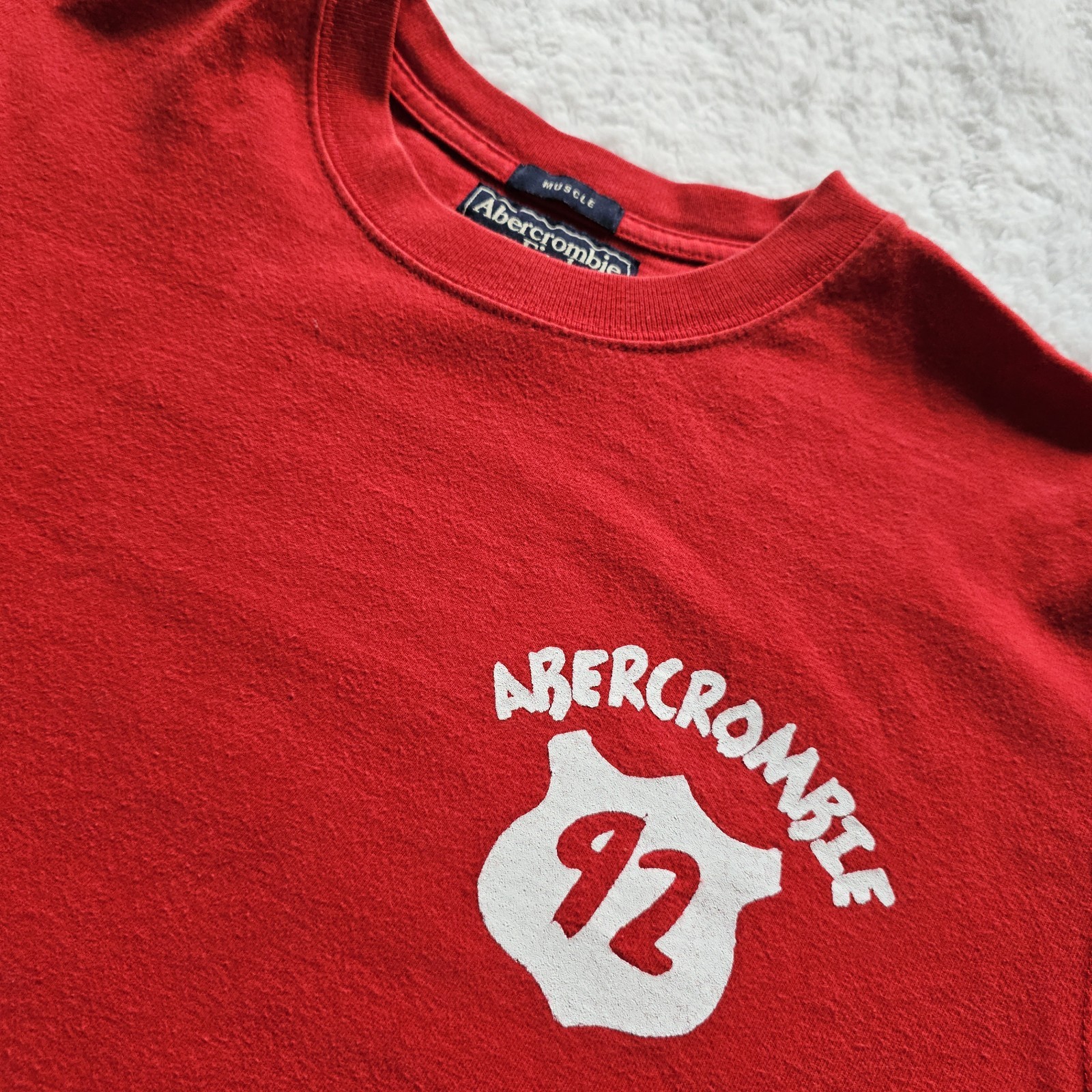 Vintage Abercrombie & Fitch Y2K Graphic Tee XL Banned Shirt Rare Red Cabin Love