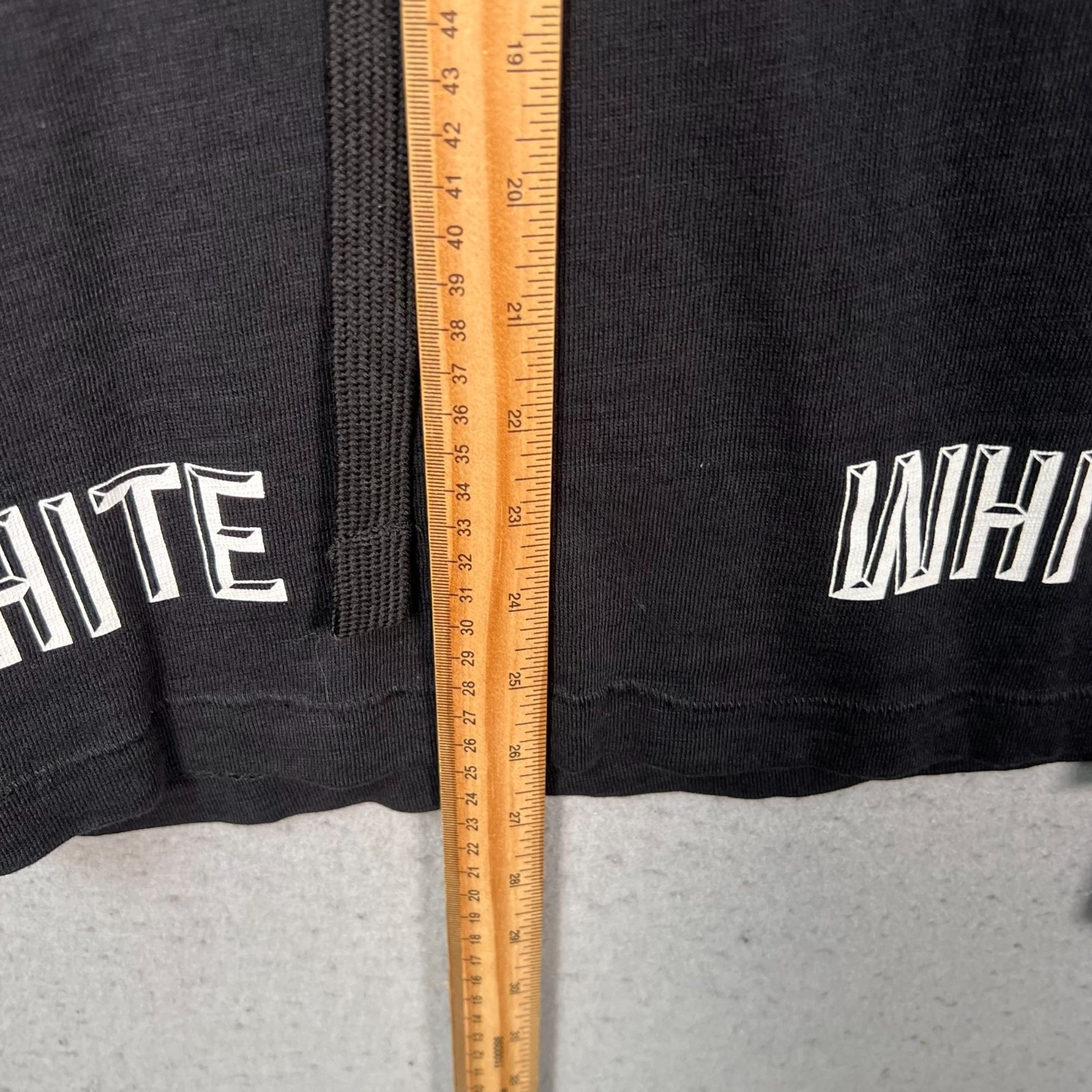 Off-White Mens Size Small Black Long Sleeve Graphic T-Shirt