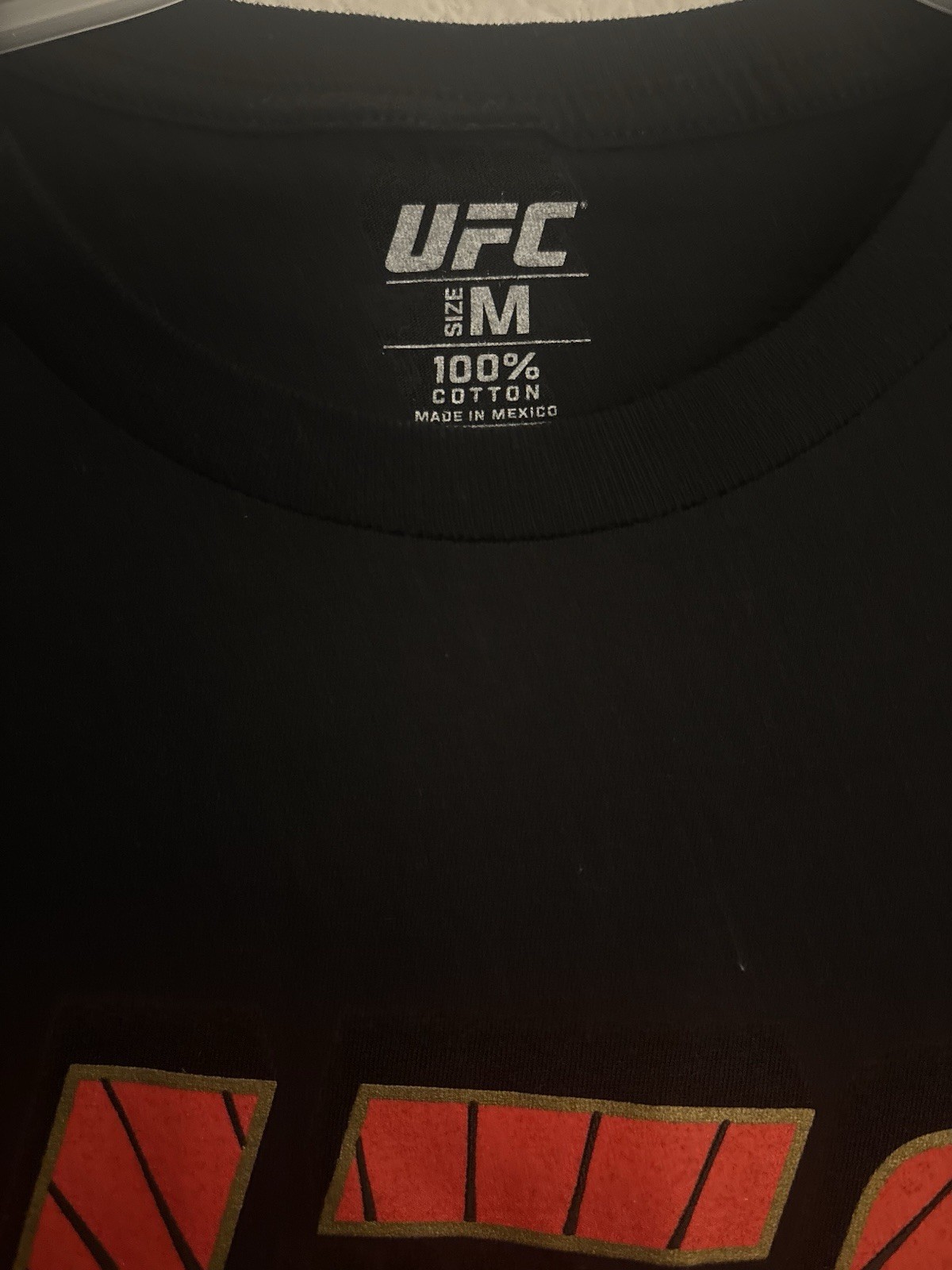 UFC LOGO GRAPHIC T-SHIRT MEN’S BLACK SIZE M 100% COTTON NWT