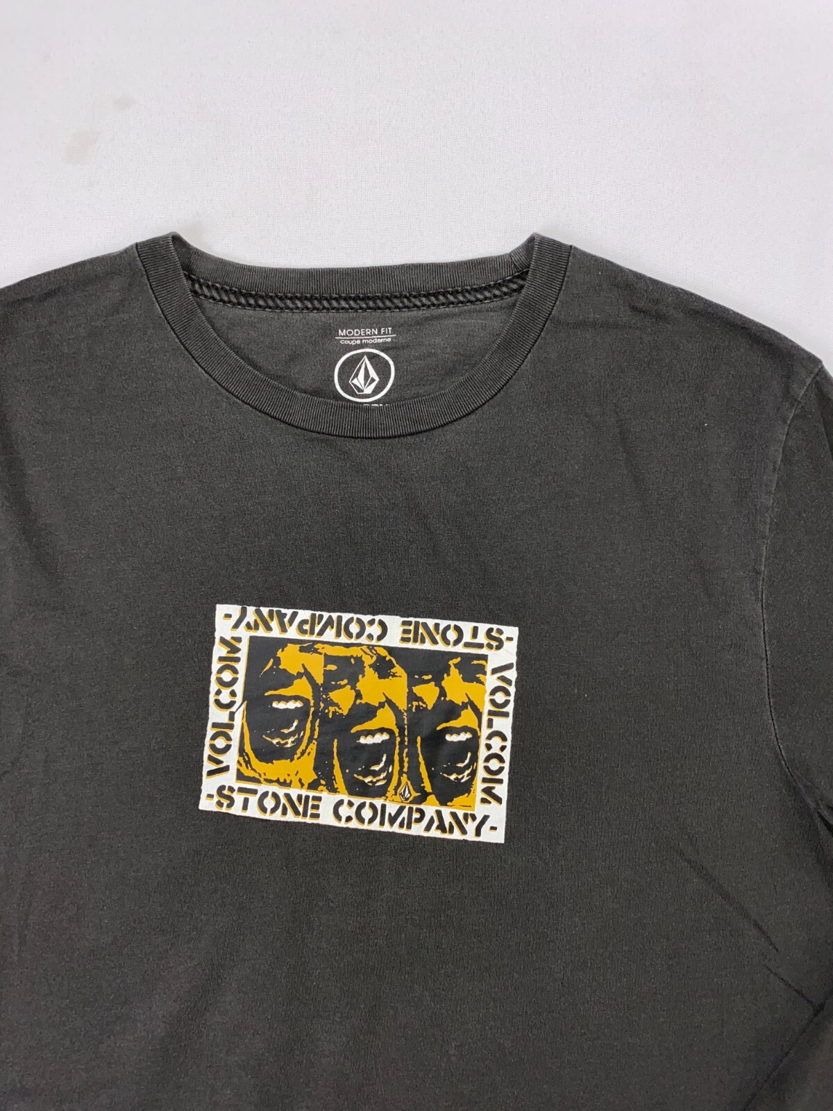 Men’s Volcom Liberation Modern Fit Special & Unique Long Sleeve Cotton Shirt