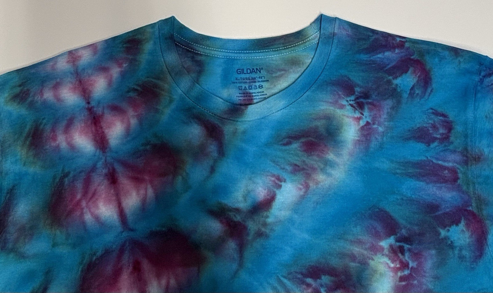 Handmade Ice Tie Dye Adult T-Shirt Unisex Size XL Multicolored Gildan Tee NEW