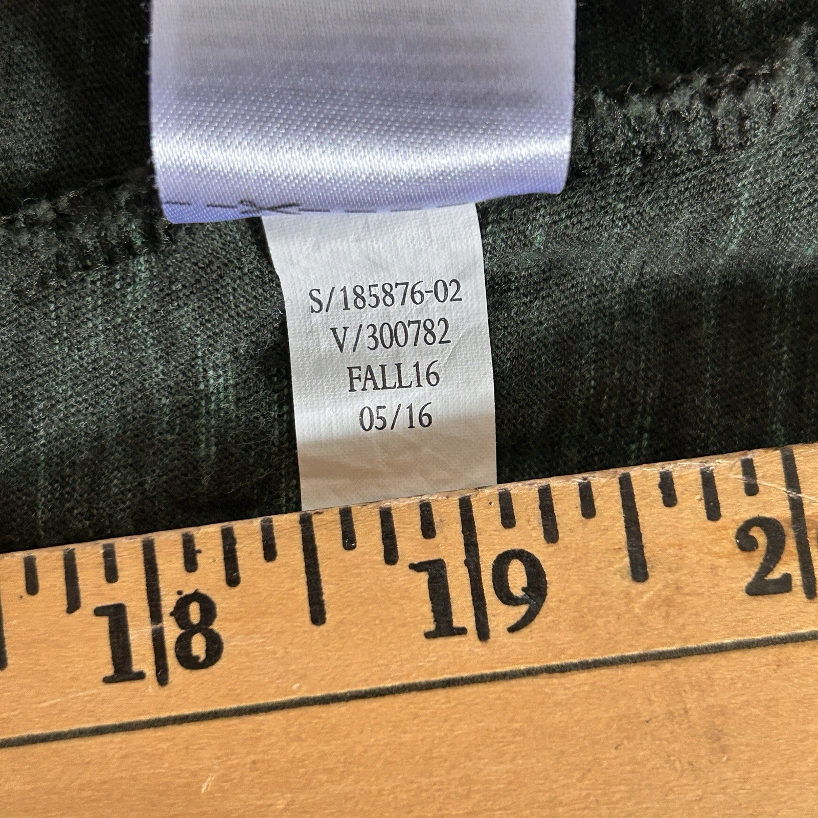 Banana Republic Soft Wash Men’s L Forest Green Heathered Henley T-Shirt