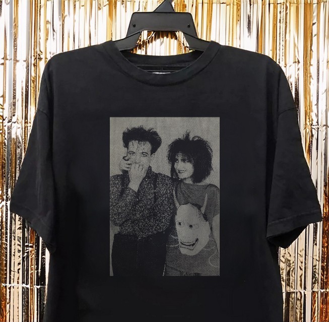 Robert Smith And Siouxsie Sioux Goth The Cure Unisex T-Shirt Size S-5XL