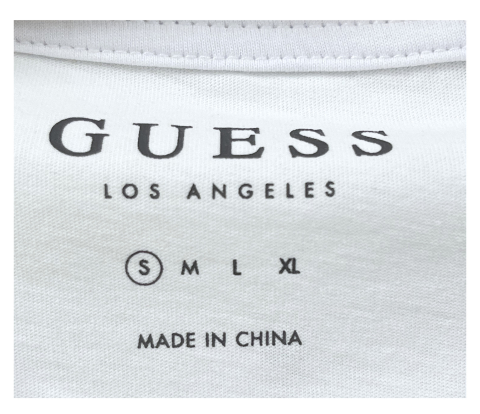 NWT GUESS Los Angeles Men’s White Logo Tape T Shirt Crew Neck Size S