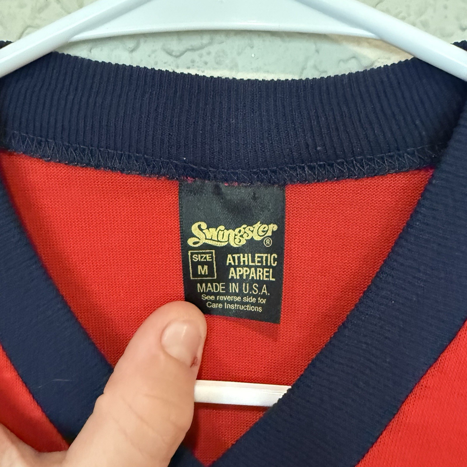 Vintage 70s RARE Swingster Solid/Striped Sleeves V-Neck Unisex Shirt Size Medium