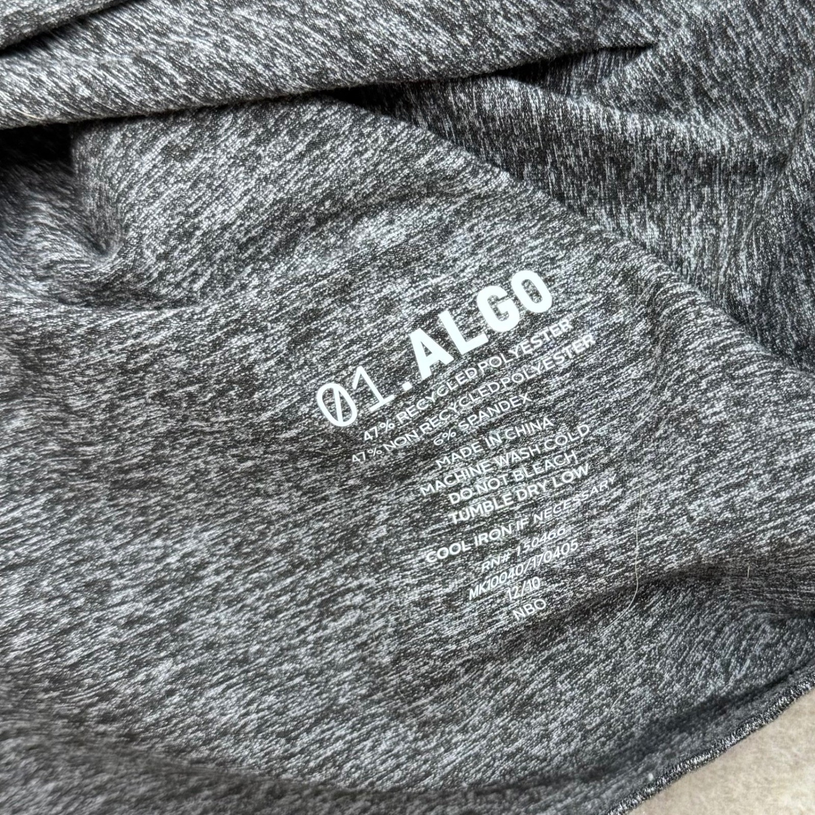 01.Algo Mens XXL Gray Performance Short Sleeve T-Shirt Moisture Wicking SPF 40