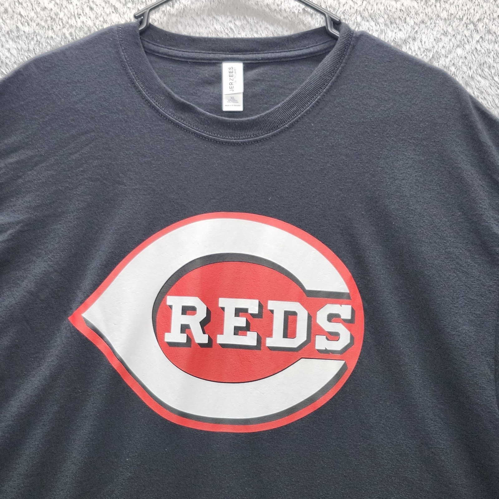 Cincinnati Reds MLB T-Shirt Men’s XL Black Jerzees Dri-Power Performance Tee