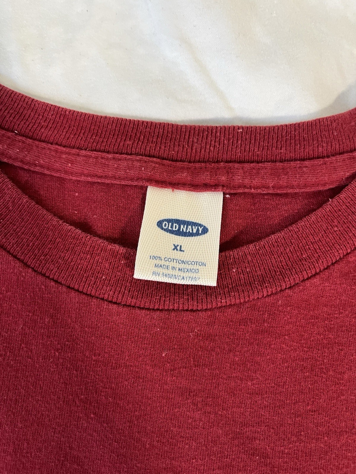 Y2K Old Navy Red Logo Graphic Print Men’s Crew Neck Short Sleeve T-Shirt XL